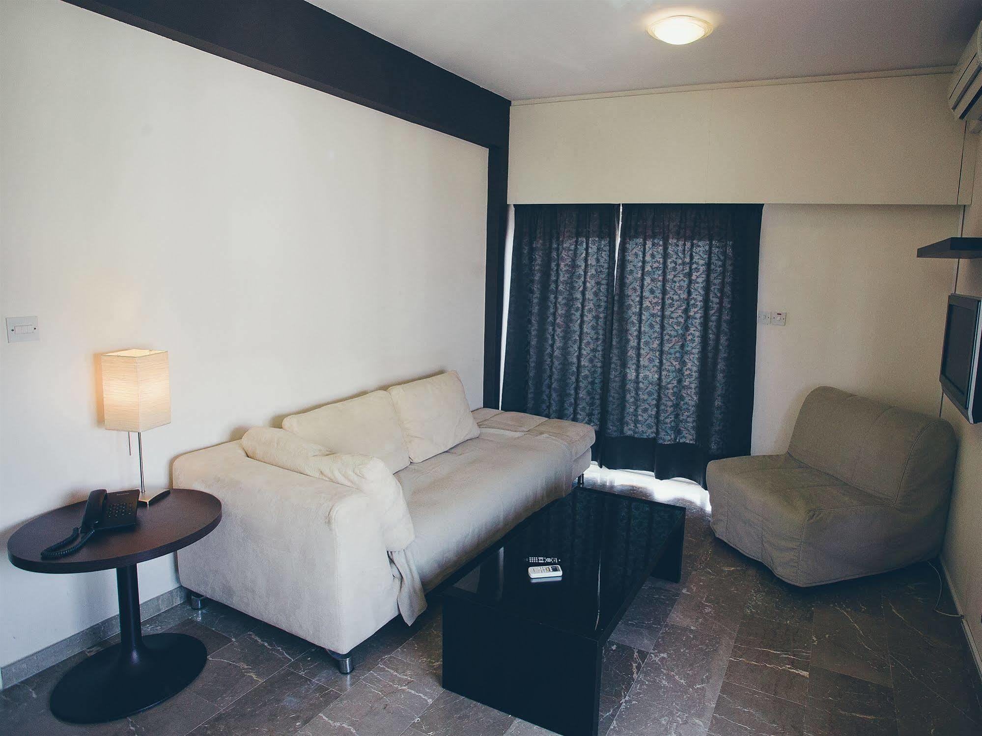 Vega Apartments Limassol Kültér fotó