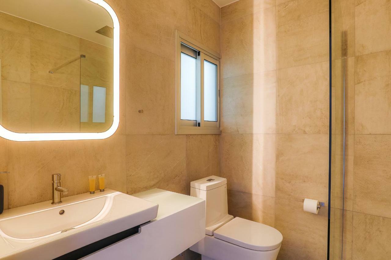 Vega Apartments Limassol Kültér fotó